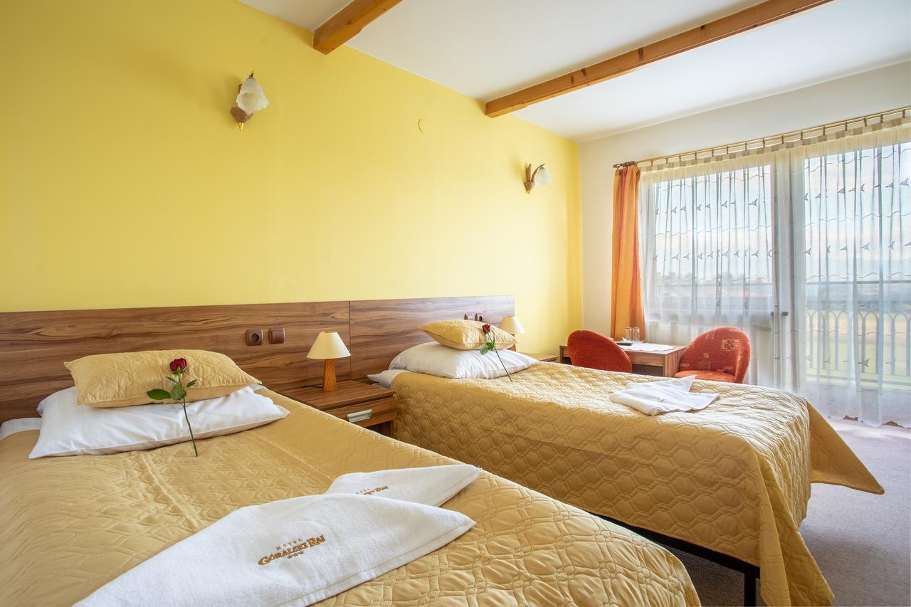 Hotel Góralski Raj Nowy Targ Exterior foto